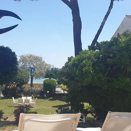 Con Jardin A 11 Metros De La Playa. B1. Apartment Palamos